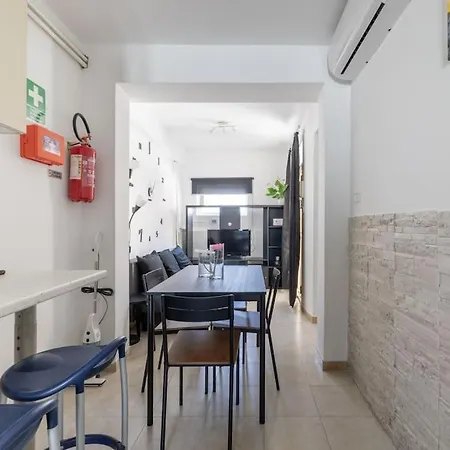 Casa Gemelli - Metro Per Il Centro Di - Апартаменты Рим