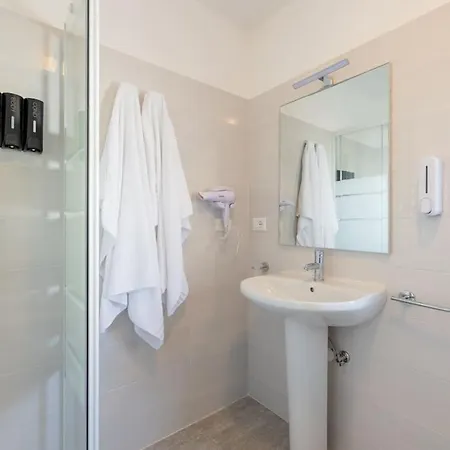 Apartman Casa Gemelli - Metro Per Il Centro Di - Róma