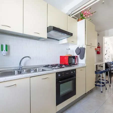 Appartement Casa Gemelli - Metro Per Il Centro Di - Rome
