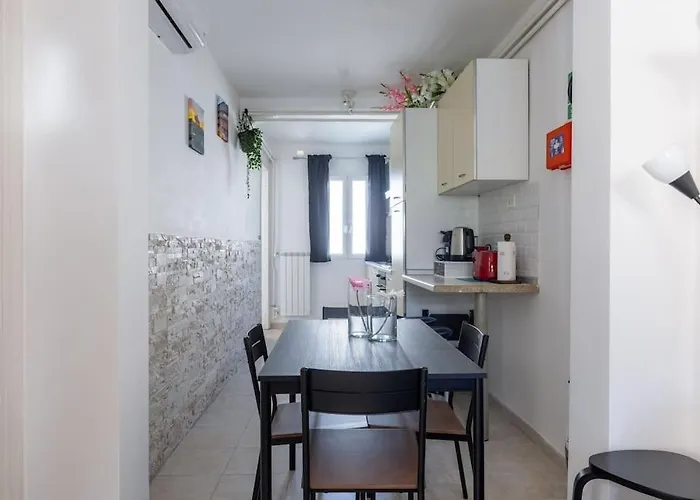 Casa Gemelli - Metro Per Il Centro Di - * Rzym